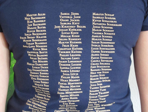 Bedruckte Namensliste Abi Shirt